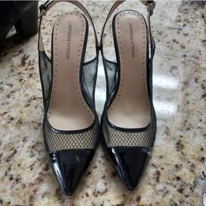 ADRIENNE  vittadini women shoes. Black mesh and patent leather.